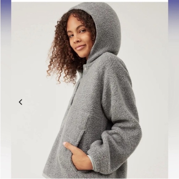 Outdoor Voices MegaFleece - Picture 3 of 12